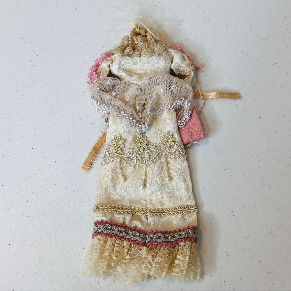 Victorian Dress Ornament Swan Hanger Cream with Pink Florals and Pearl Detail 8" - Picture 6 of 7